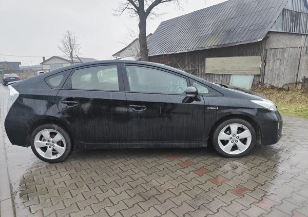 Toyota Prius cena 29900 przebieg: 370000, rok produkcji 2014 z Warszawa małe 92